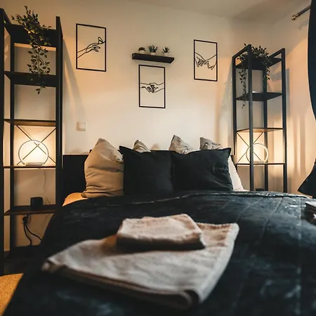 Black Tiger Seaside - Direkt Am Apartment