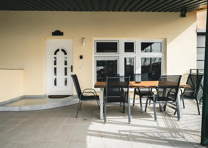 Black Tiger Seaside - Direkt Am Garden